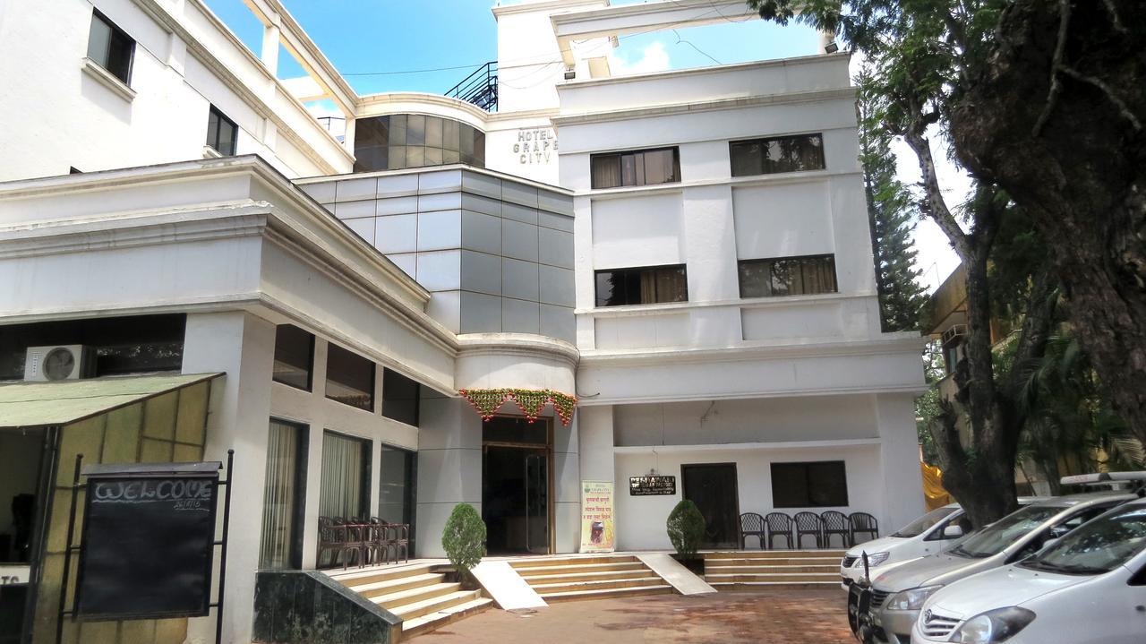 Hotel Grape City Nashik Exterior foto